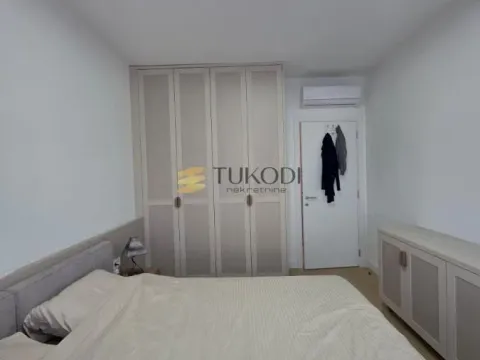 Izdavanje, dvosoban stan, 54m², Savski Venac, Beograd - image 11