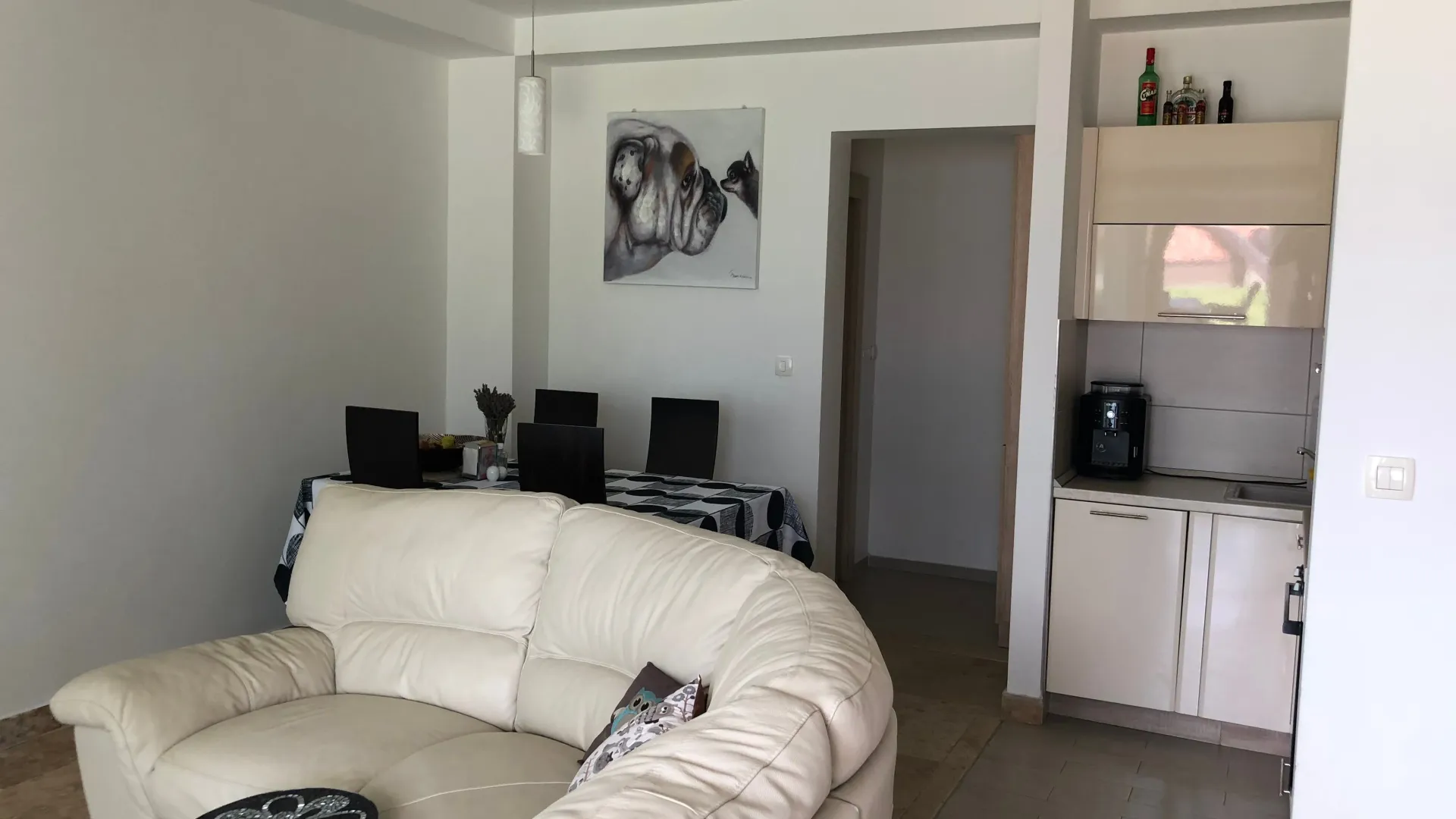 Prodaja, dvosoban stan, 67m², Koštanjica, Bar
