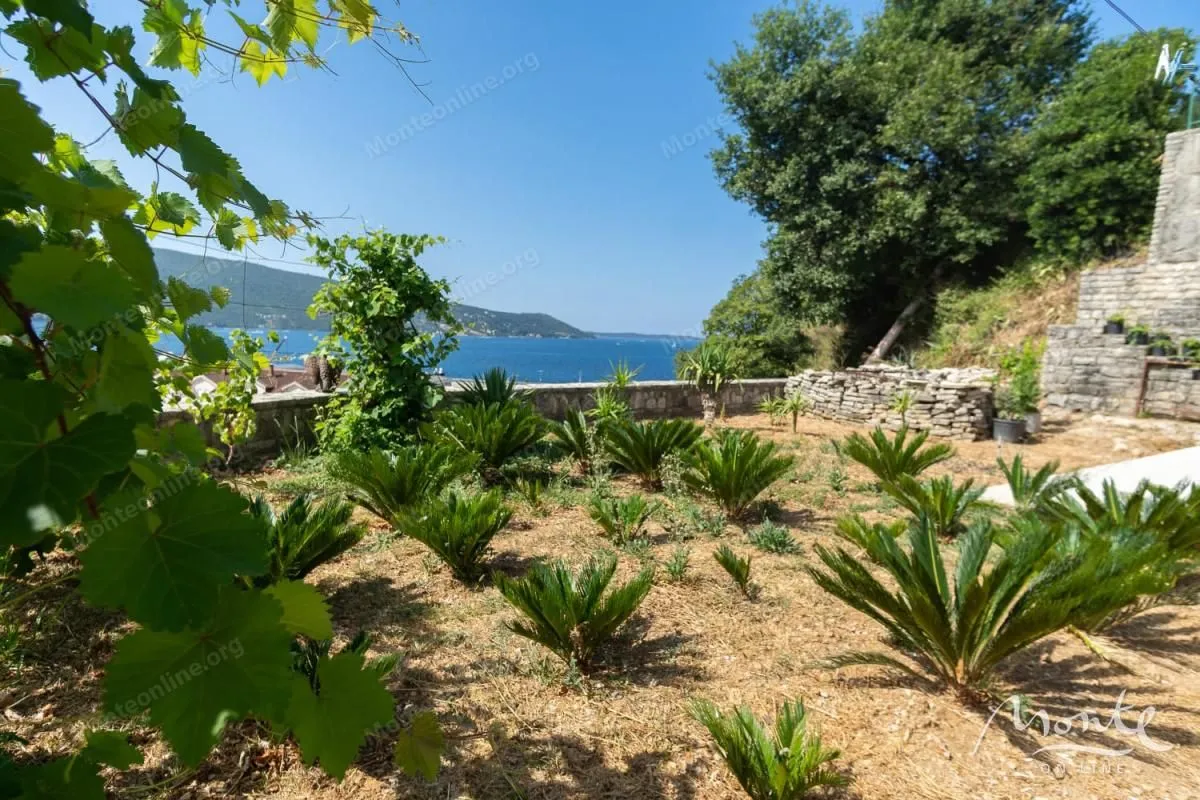 Prodaja, kuća, 64m², Zelenika, Herceg Novi