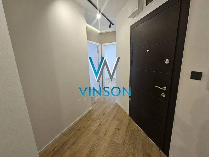 Prodaja, dvosoban stan, 58m², Centar, Novi Sad