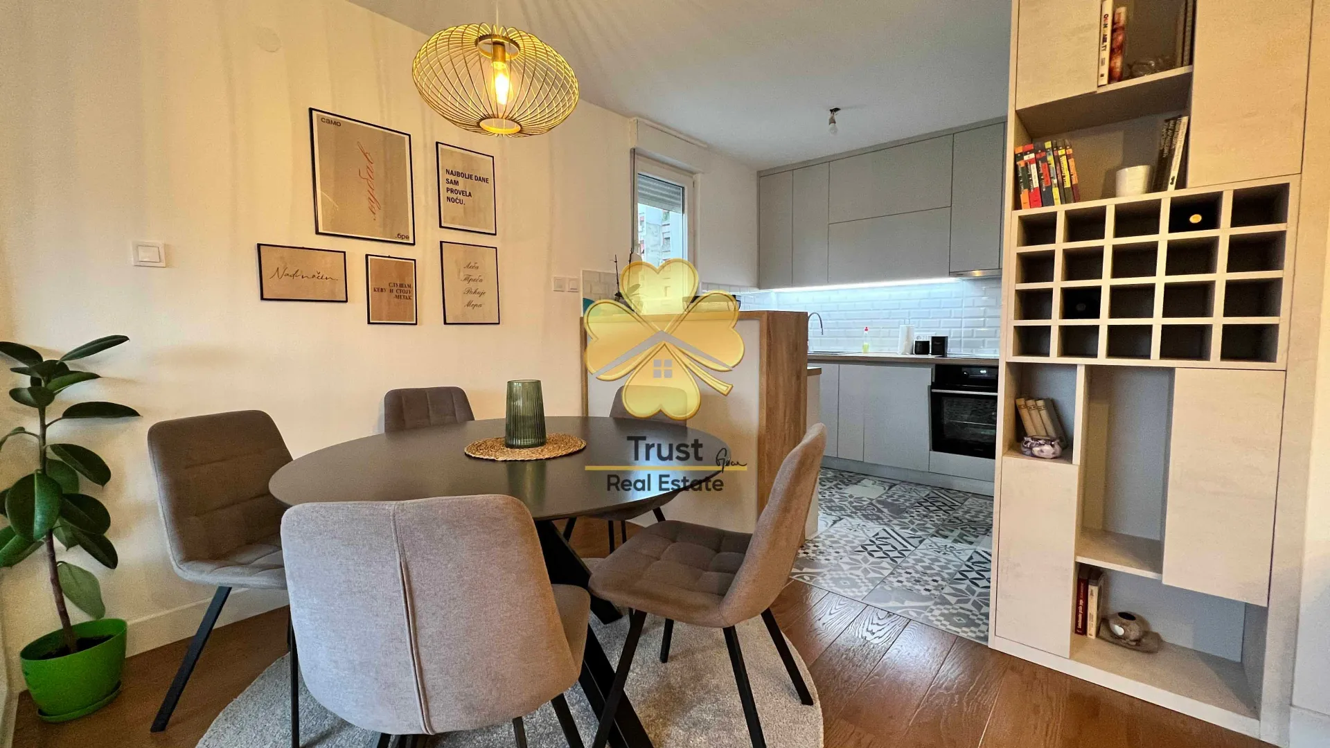 Rent, one bedroom apartment, 53m², Blok 5, Podgorica