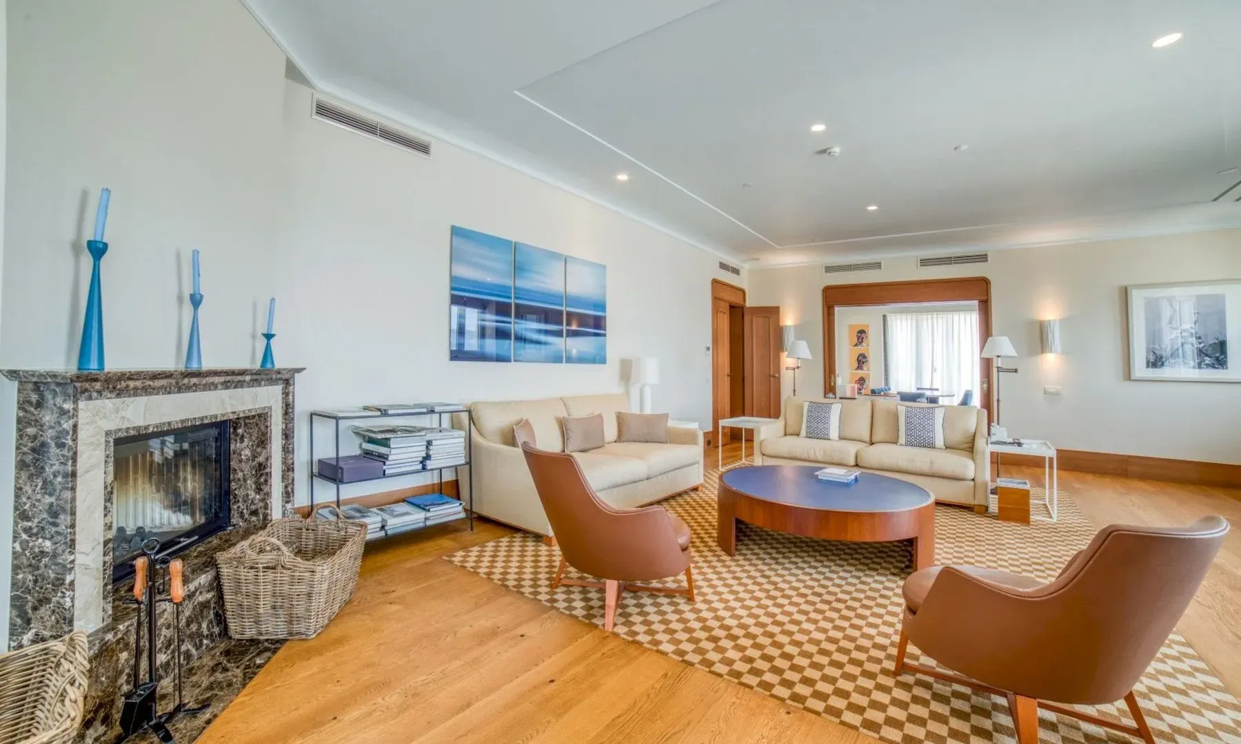 Sale, four bedroom apartment, 600m², Porto Montenegro, Tivat