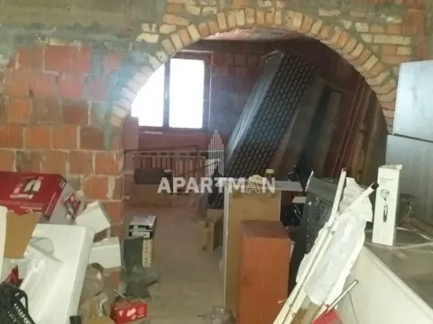 Sale, house, 105m², Vrčin, Grocka - image 13
