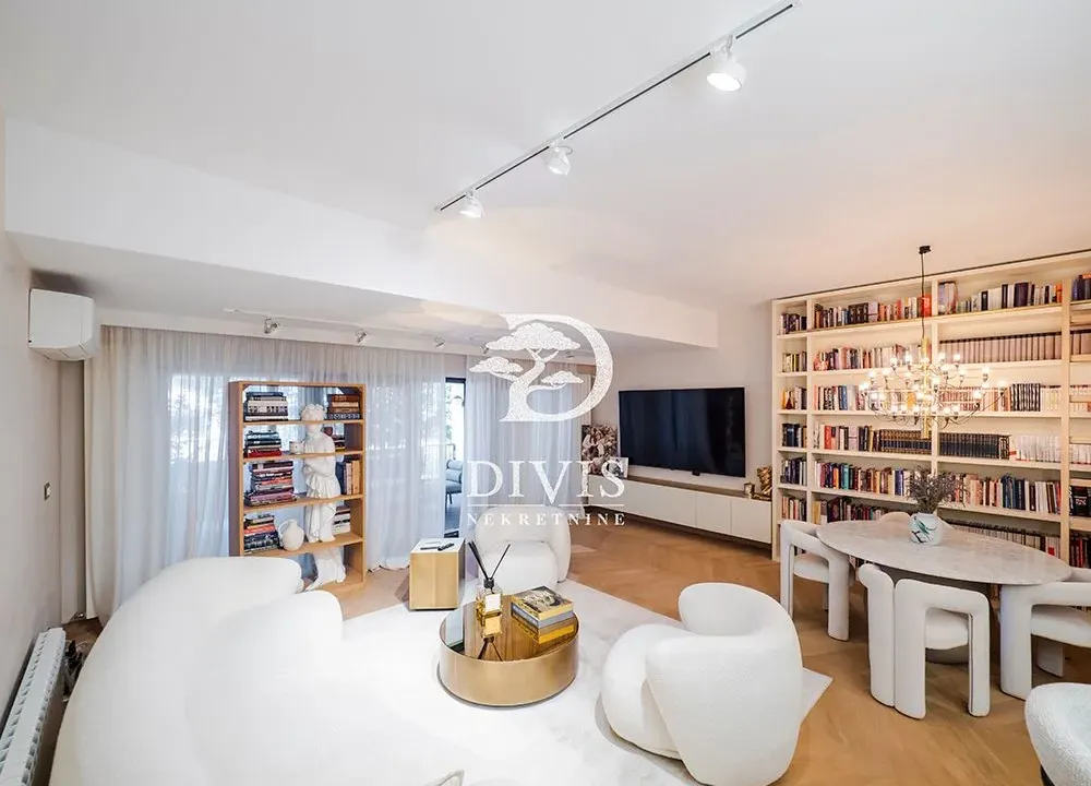 Sale, four bedroom apartment, 153m², Savski Venac, Beograd