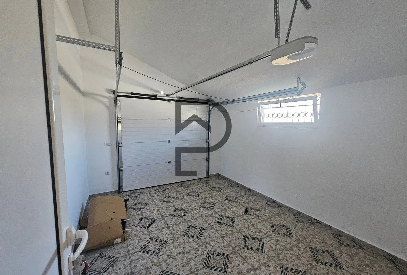 Sale, house, 200m², Podgorica, Crna Gora