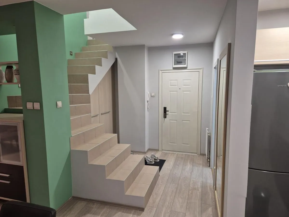 Prodaja, četvorosoban stan, 119m², Nova Detelinara, Novi Sad Sve Podlokacije