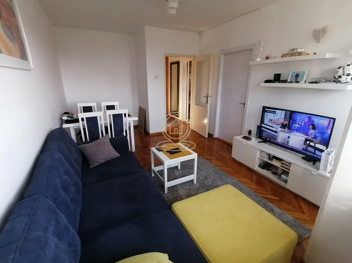 Rent, one bedroom apartment, 42m², Novi Beograd Sve Podlokacije, Beograd