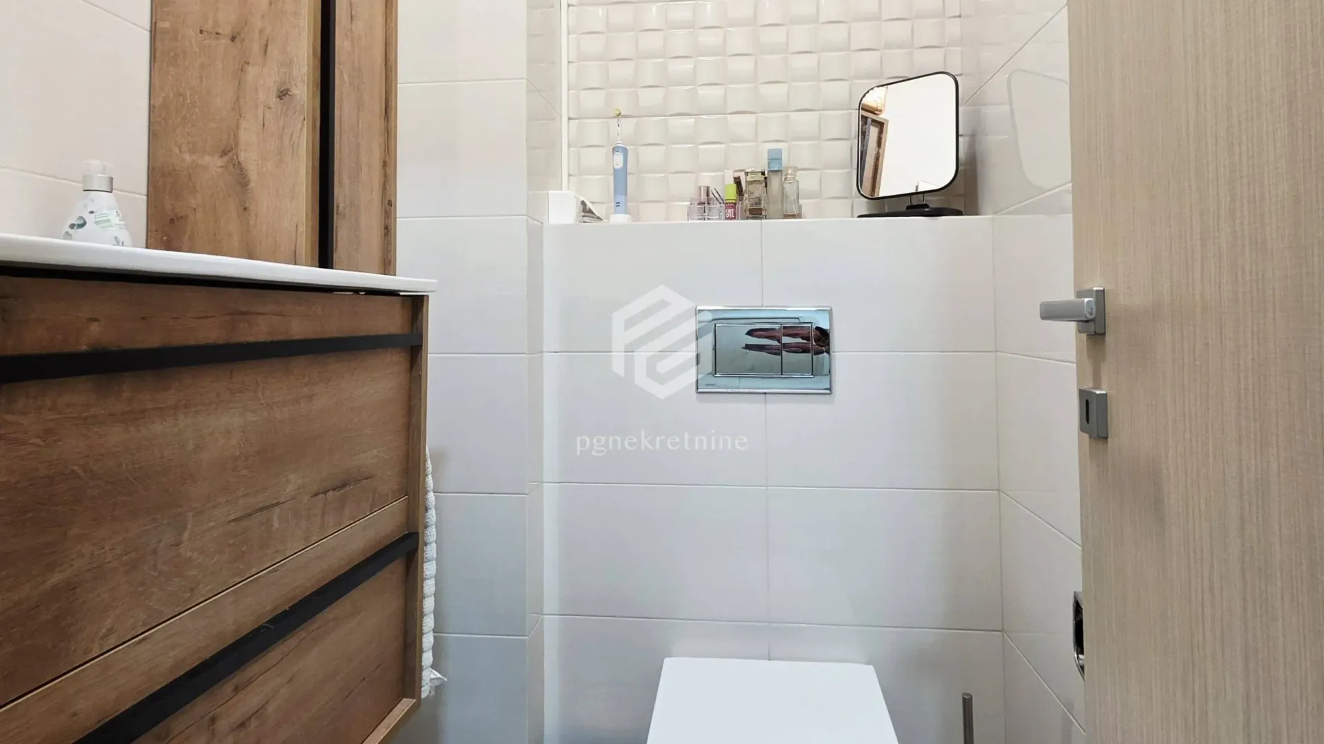 Sale, three bedroom apartment, 72m², City Kvart, Podgorica