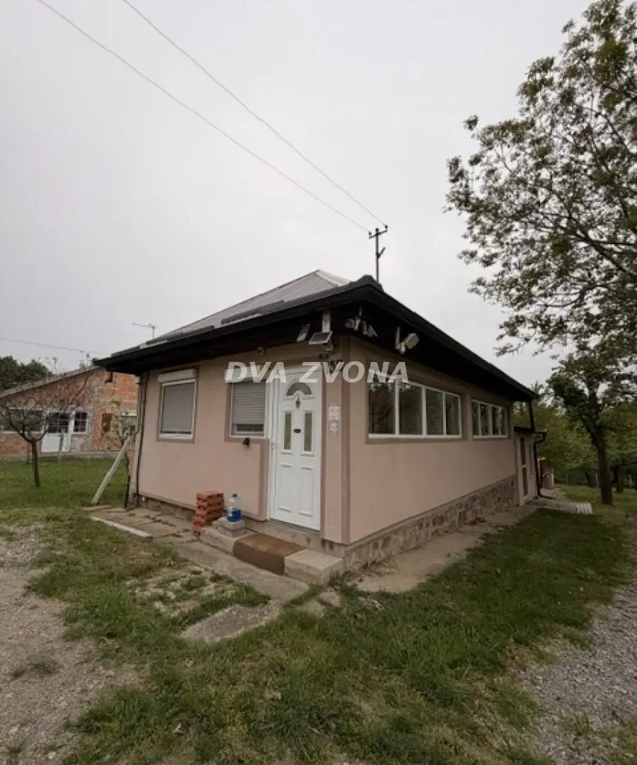 Prodaja, kuća, 38m², Čortanovci, Inđija