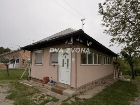 Prodaja, kuća, 38m², Čortanovci, Inđija - image 9