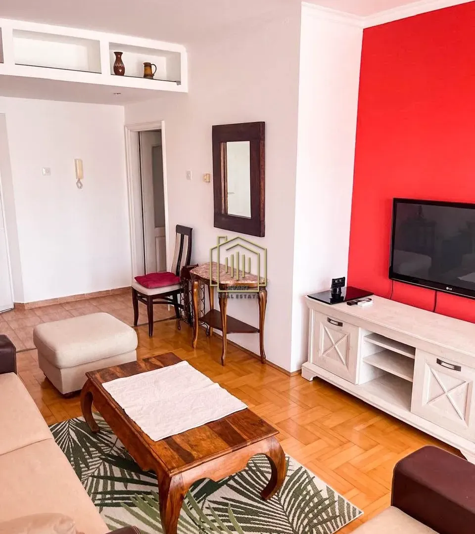 Izdavanje, dvosoban stan, 65m², Gorica C, Podgorica