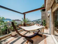 Izdavanje, trosoban stan, 400m², Budva, Crna Gora - image 4