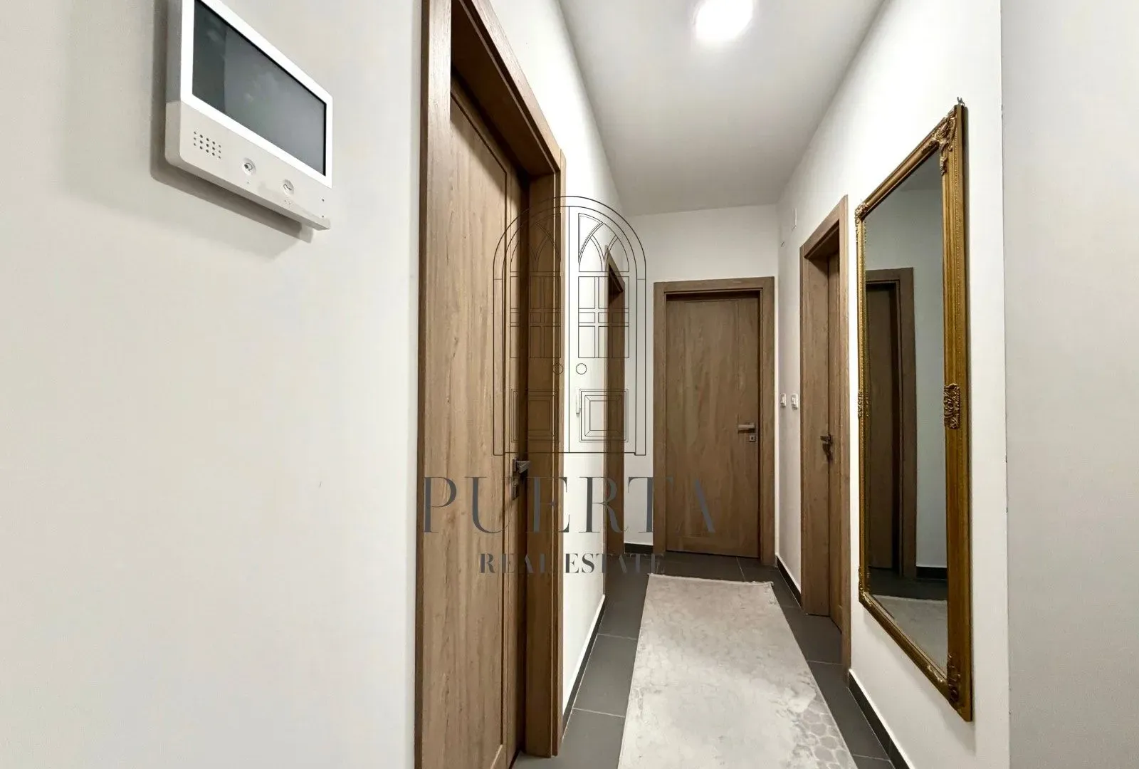 Prodaja, dvosoban stan, 69m², Master Kvart, Podgorica