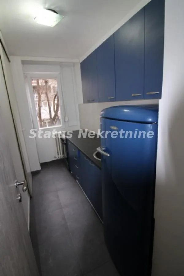 Izdavanje, dvosoban stan, 52m², Liman 3, Novi Sad Sve Podlokacije
