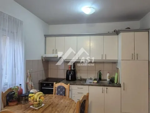 Izdavanje, dvosoban stan, 45m², Centar, Novi Sad - image 3