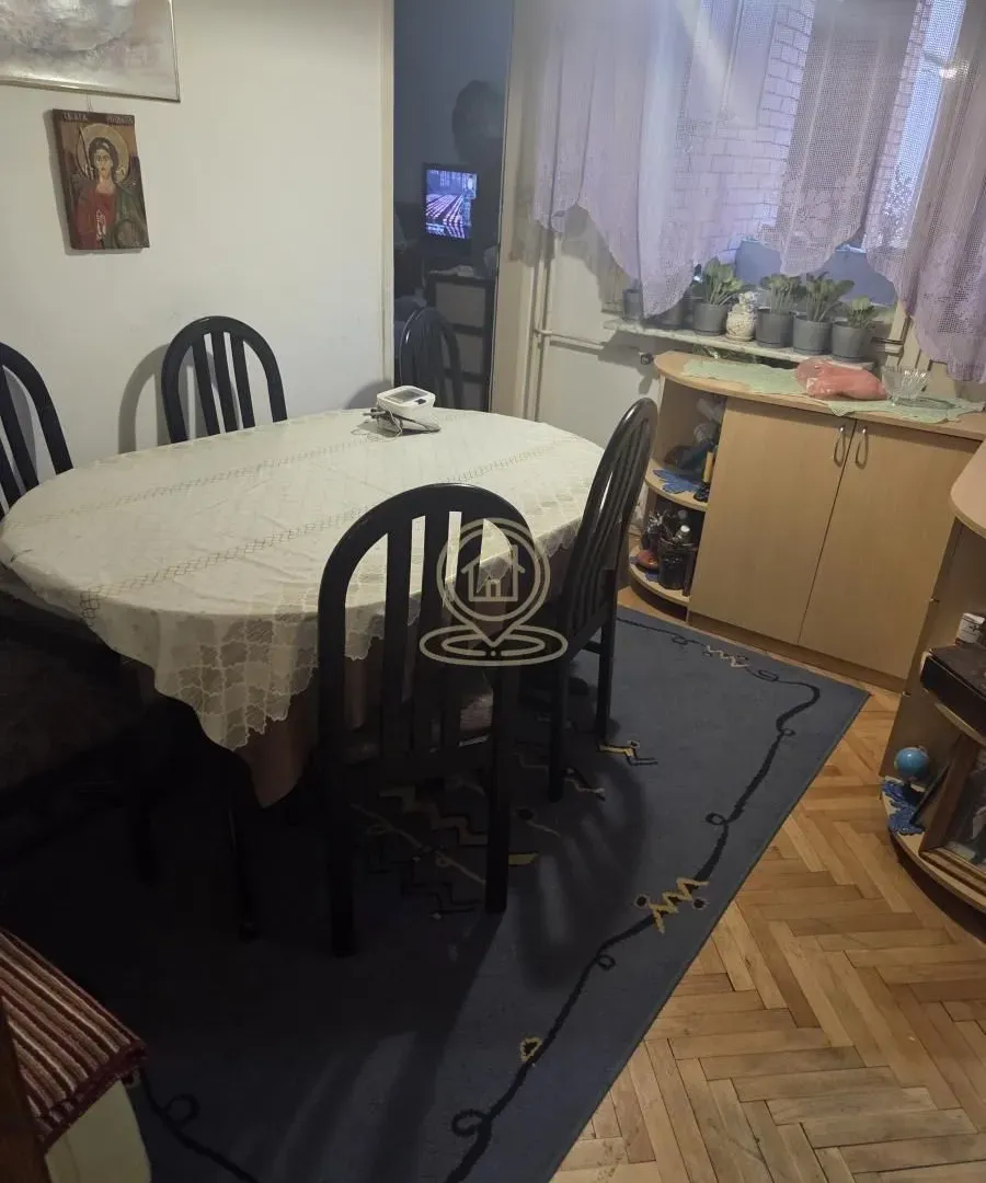 Prodaja, trosoban stan, 73m², Medijana, Niš