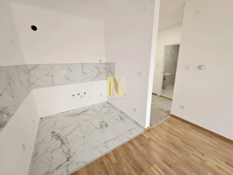 Izdavanje, jednosoban stan, 45m², Avijatičarsko naselje, Novi Sad Sve Podlokacije - image 3