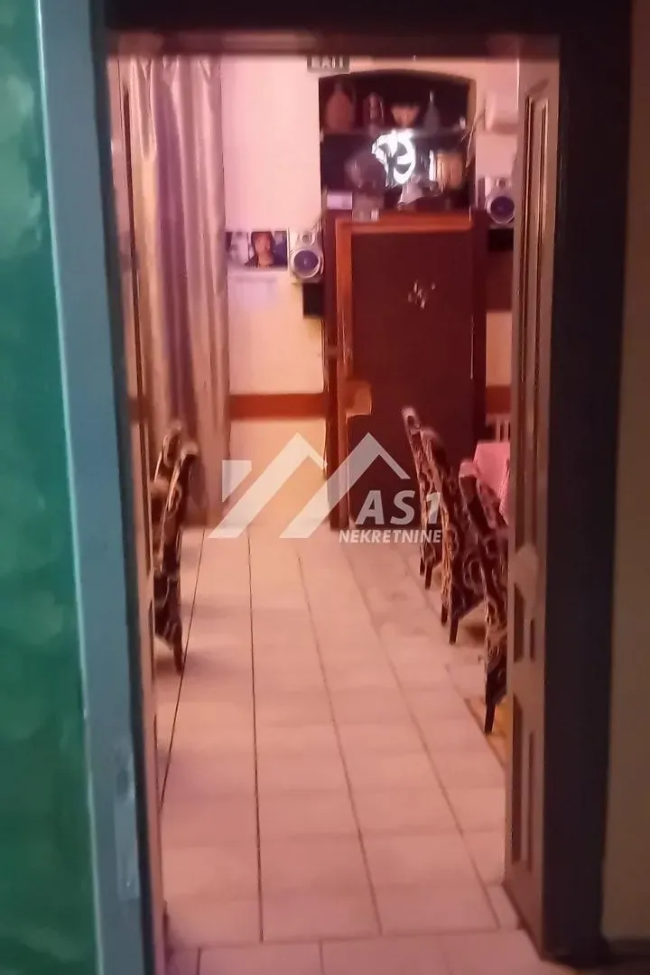Rent, office space, 38m², Socijalno, Novi Sad Sve Podlokacije