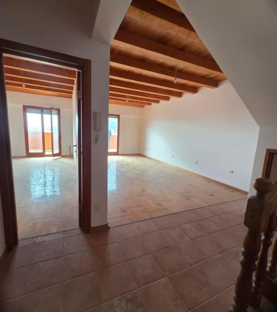 Sale, apartment, 186m², Rozino, Budva