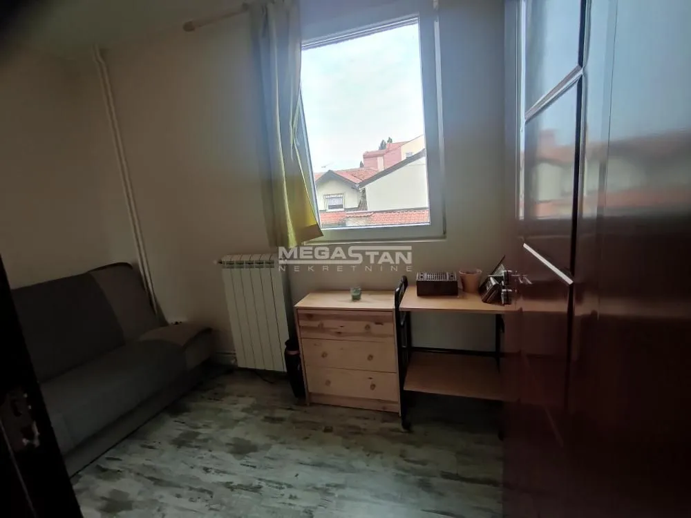 Rent, two bedroom apartment, 45m², Savski Venac, Beograd