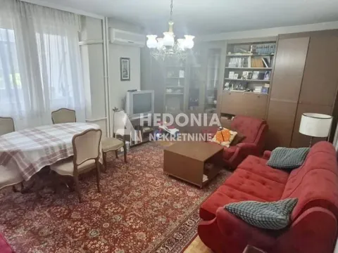 Prodaja, dvosoban stan, 80m², Zvezdara Sve Podlokacije, Beograd