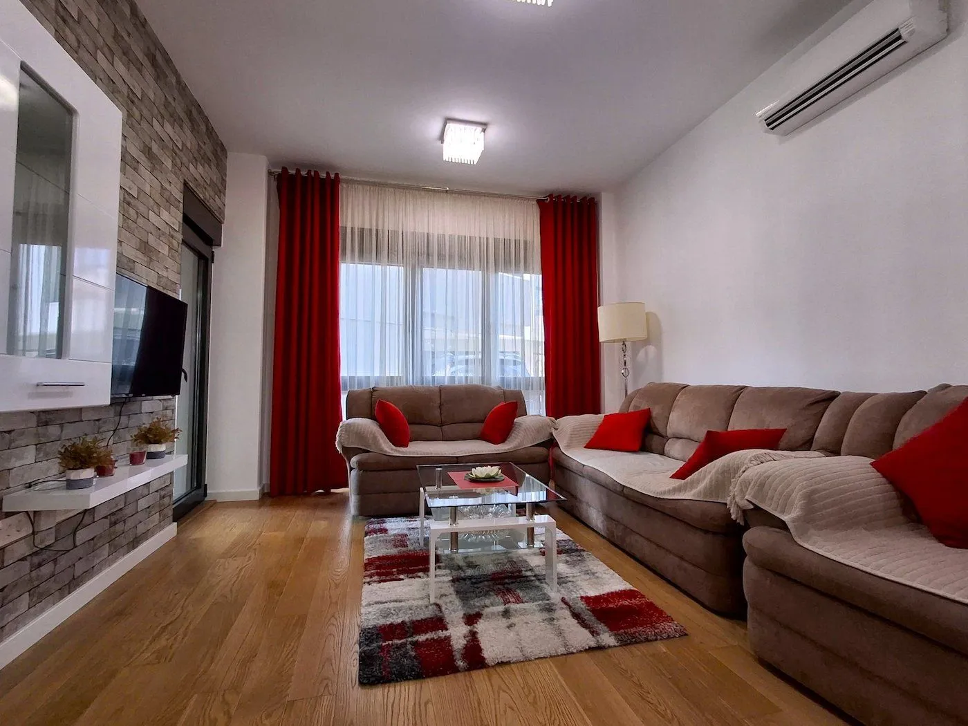 Rent, apartment, 78m², Vezirov Most, Podgorica