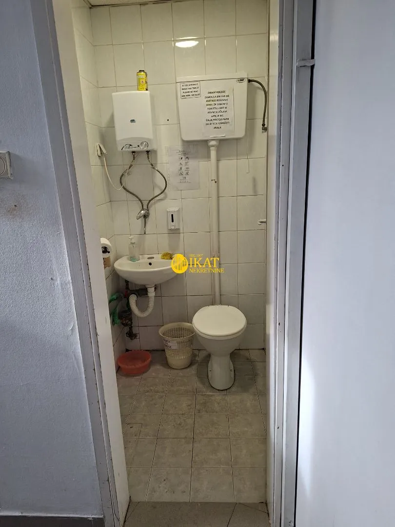 Sale, office space, 135m², Zvezdara Sve Podlokacije, Beograd