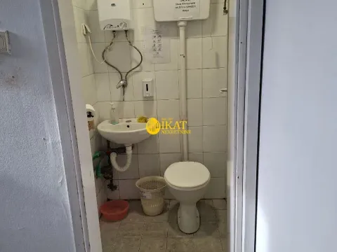 Sale, office space, 135m², Zvezdara Sve Podlokacije, Beograd - image 5