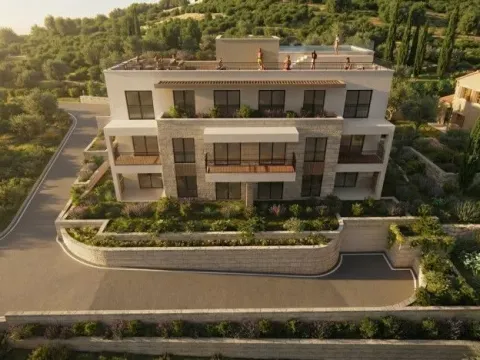 Sale, two bedroom apartment, 74m², Dobrota, Kotor - image 4