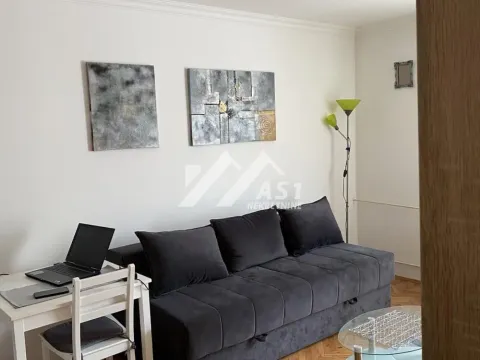 Izdavanje, stan, 28m², Rotkvarija, Novi Sad Sve Podlokacije - image 2