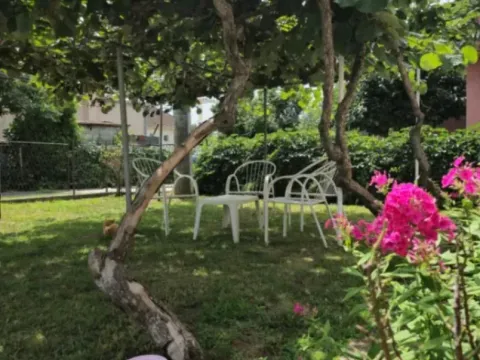 Prodaja, kuća, 84m², Tološi, Podgorica - image 2