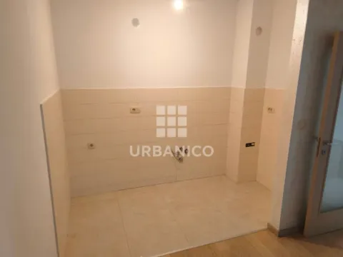 Izdavanje, jednosoban stan, 47m², City Kvart, Podgorica - image 3
