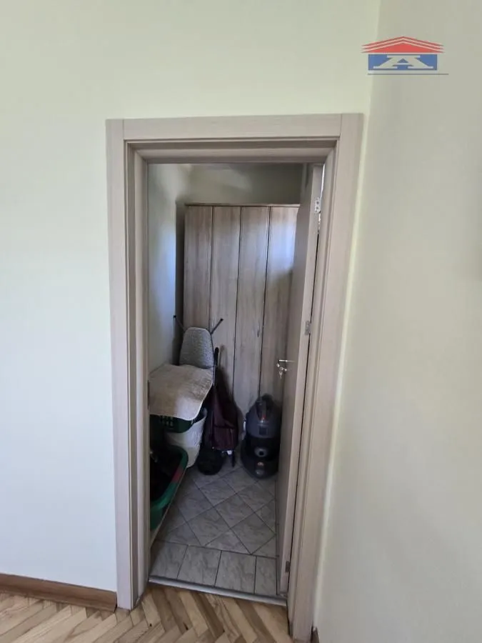 Prodaja, trosoban stan, 80m², Adamovićevo Naselje, Novi Sad Sve Podlokacije