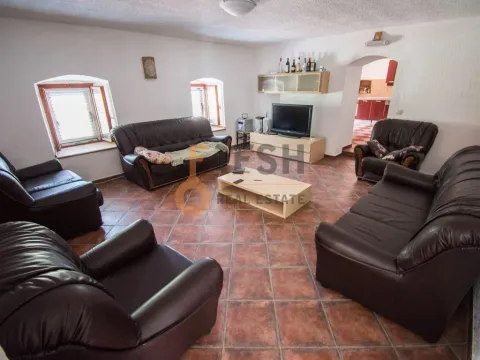 Sale, house, 440m², Budva, Crna Gora - image 8