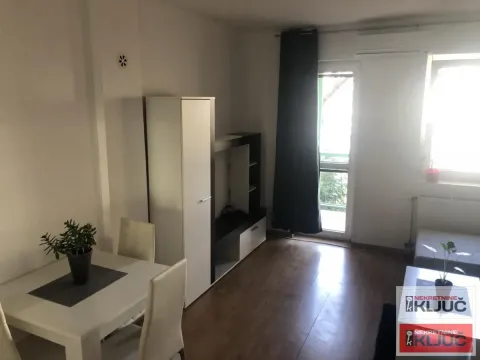 Izdavanje, garsonjera, 28m², Socijalno, Novi Sad Sve Podlokacije - image 5