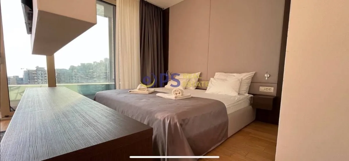 Izdavanje, jednosoban stan, 47m², Budva, Crna Gora
