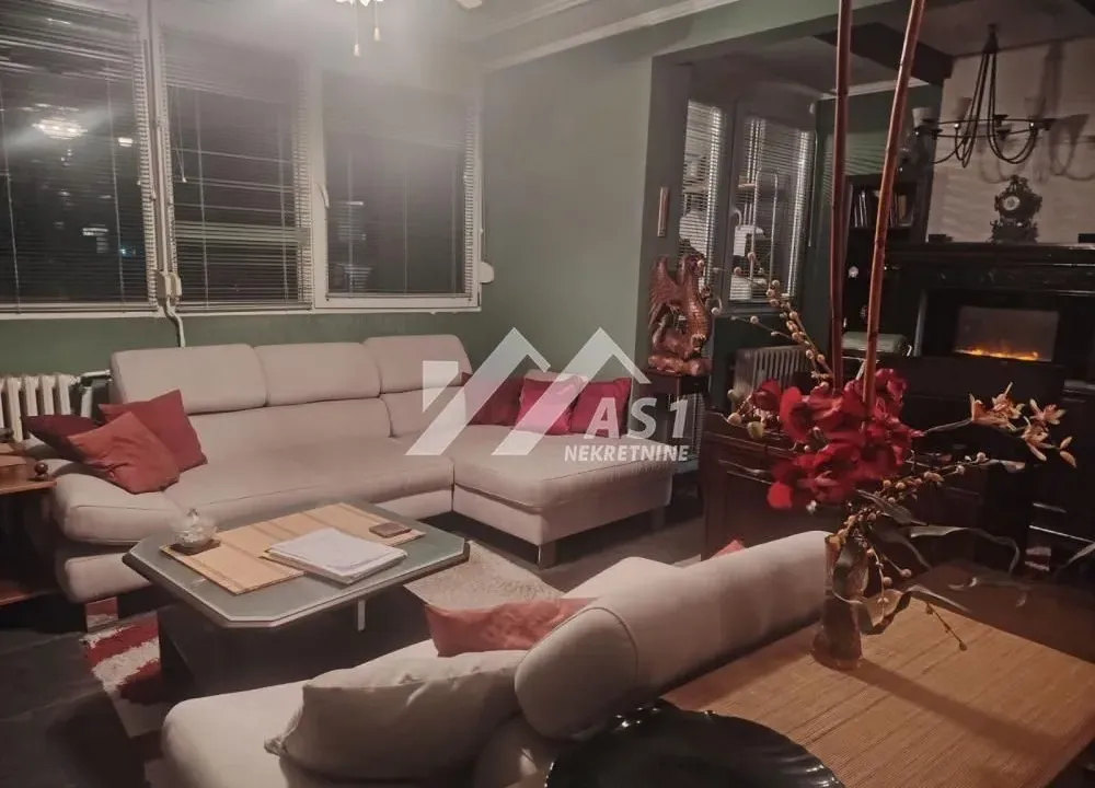 Prodaja, dvosoban stan, 62m², Liman 1, Novi Sad Sve Podlokacije