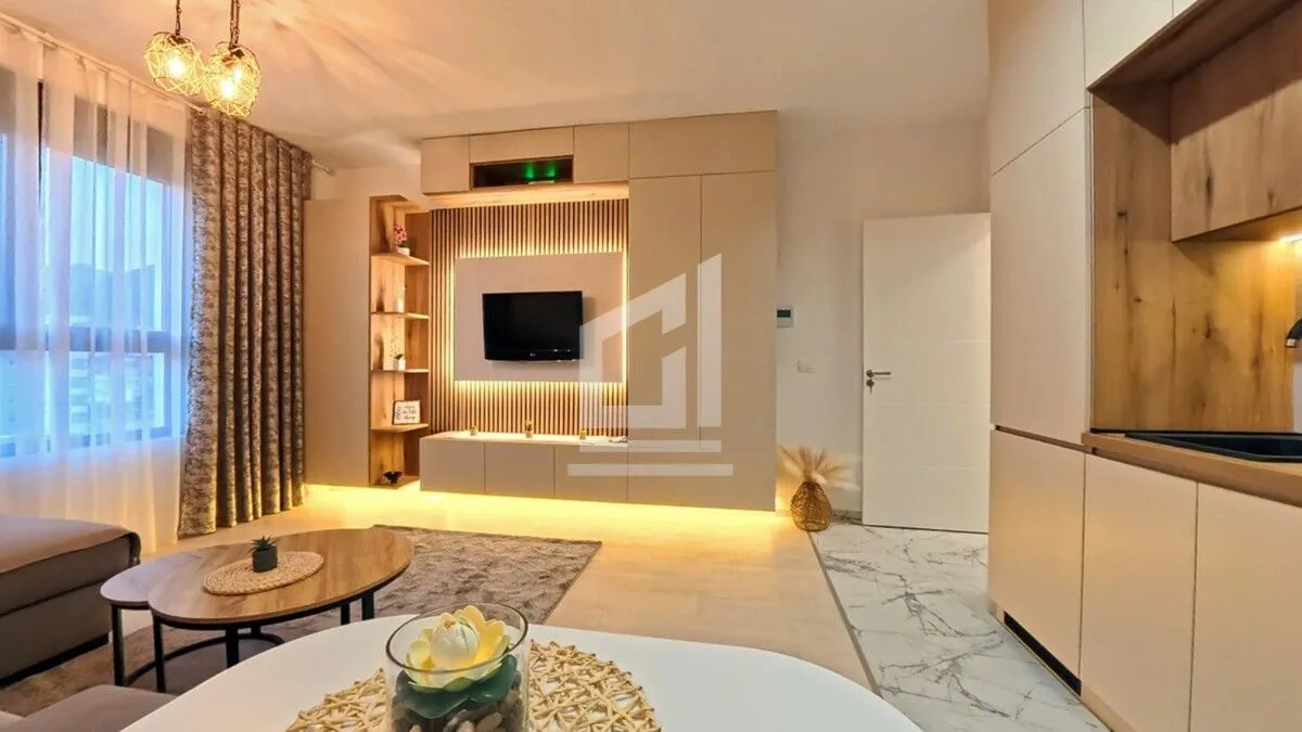 Sale, studio apartment, 27m², Centar, Bar