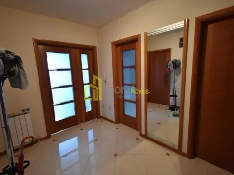 Izdavanje, trosoban stan, 117m², Preko Morače, Podgorica - image 10