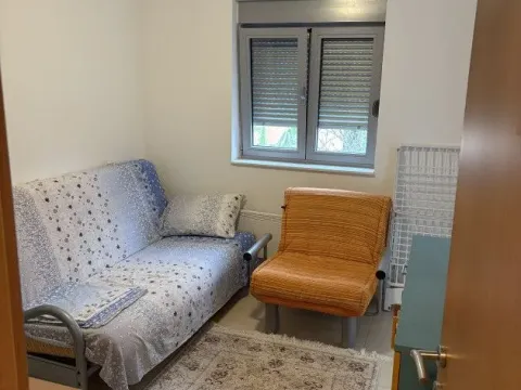Sale, three bedroom apartment, 72m², Petrovac, Budva - image 7