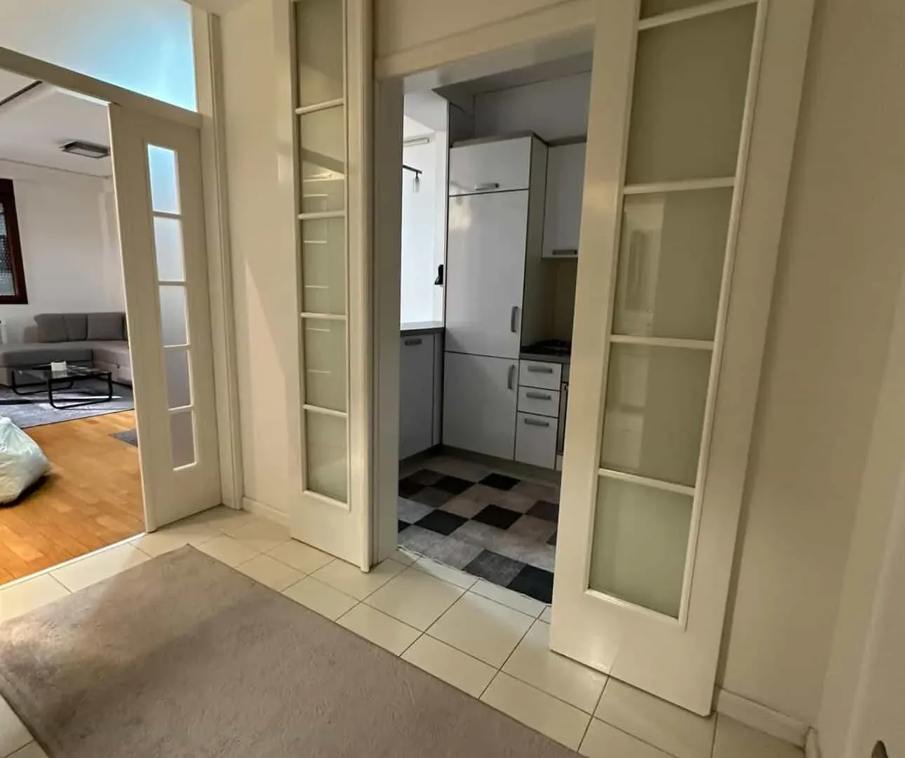 Rent, one bedroom apartment, 60m², Stari Aerodrom, Podgorica