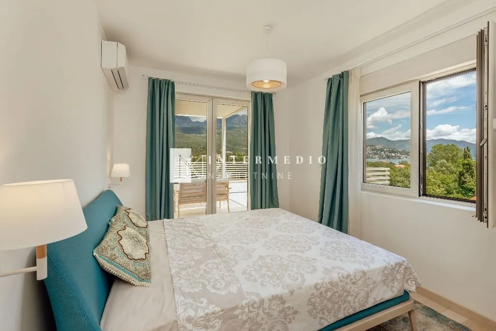 Prodaja, jednosoban stan, 92m², Igalo, Herceg Novi
