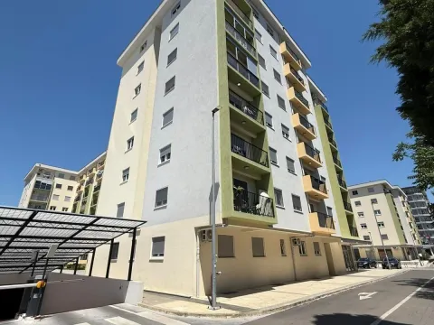Rent, one bedroom apartment, 42m², Pobrežje, Podgorica - image 3