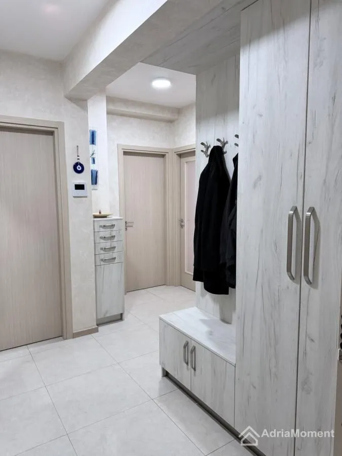 Prodaja, trosoban stan, 72m², City Kvart, Podgorica