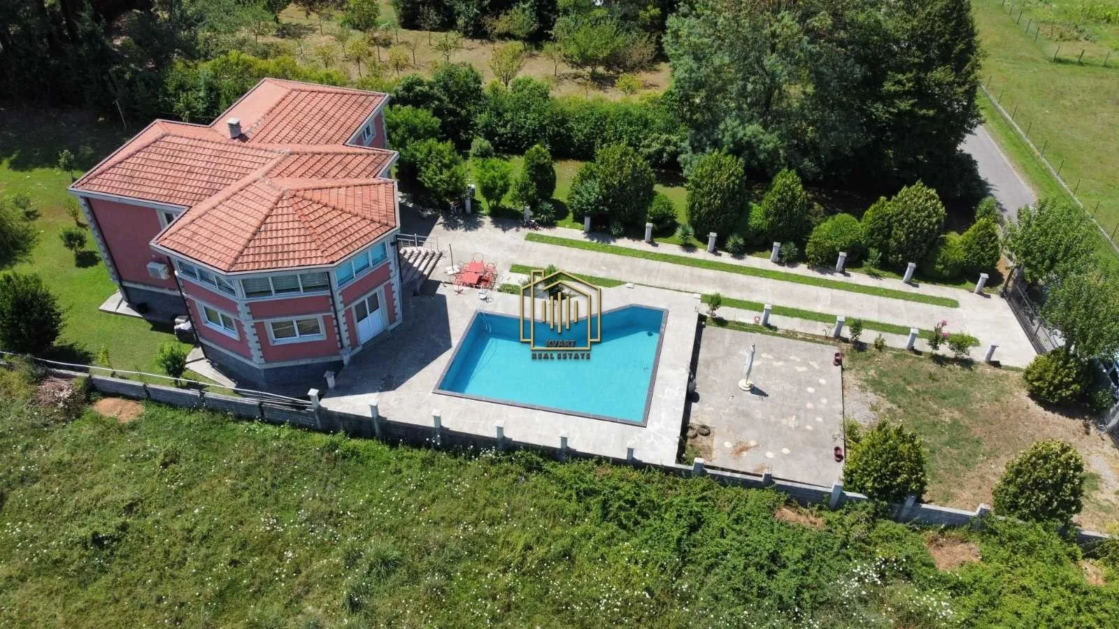 Prodaja, kuća, 340m², Jastreb, Danilovgrad
