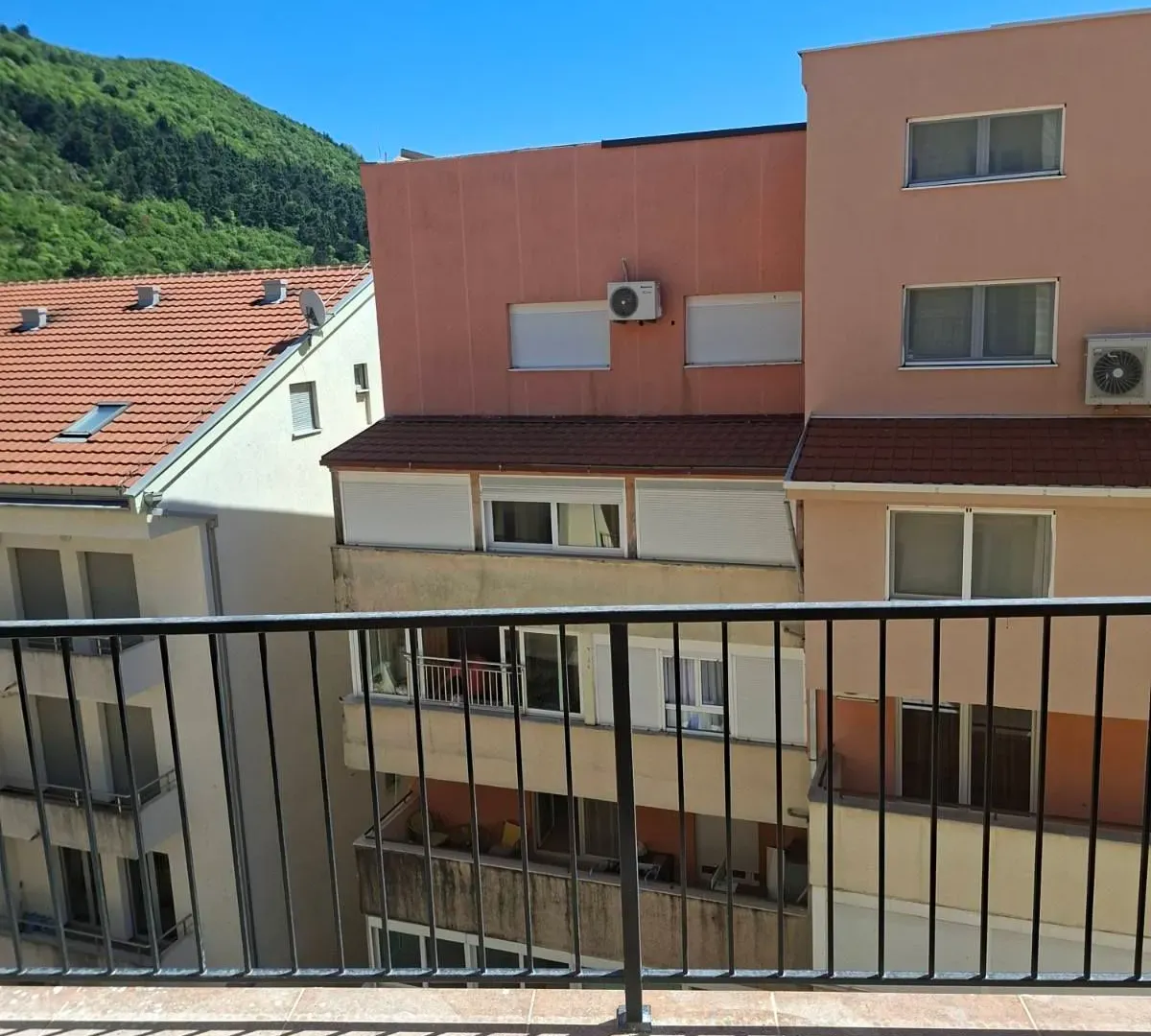 Sale, one bedroom apartment, 56m², Lazi, Budva