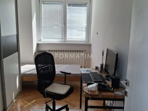 Izdavanje, trosoban stan, 67m², Novi Beograd Blok 21, Novi Beograd Sve Podlokacije - image 17