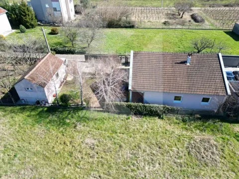 Sale, house, 150m², Tološi, Podgorica - image 11