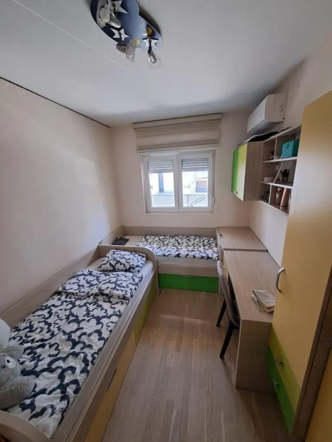 Prodaja, dvosoban stan, 72m², Podgorica, Crna Gora