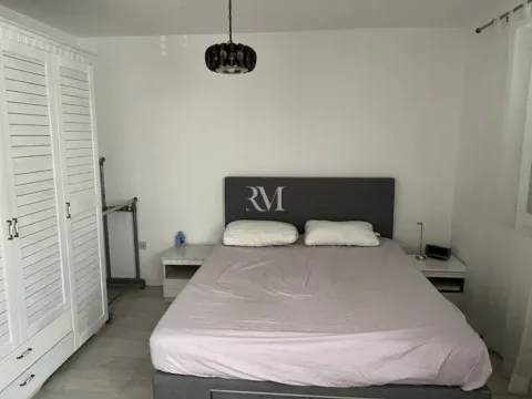 Izdavanje, jednosoban stan, 35m², Risan, Kotor - image 4